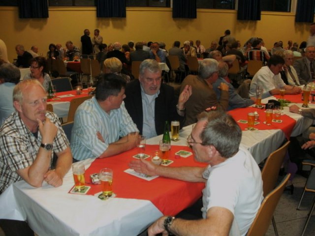 ehemaligentreffen_2010_05_29-375