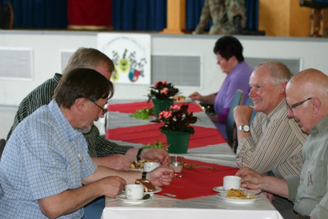 ehemaligentreffen_2010_05_29-57